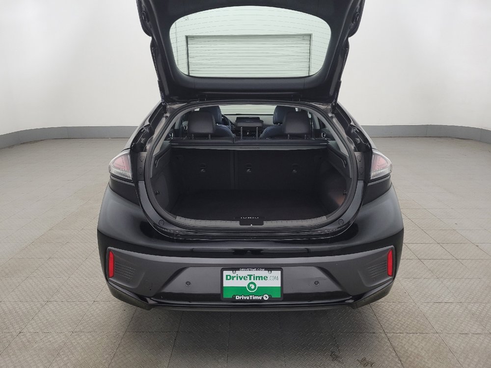 Used 2021 Hyundai Ioniq Limited image 29