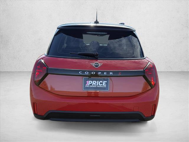 Used 2025 MINI Cooper S FWD image 6