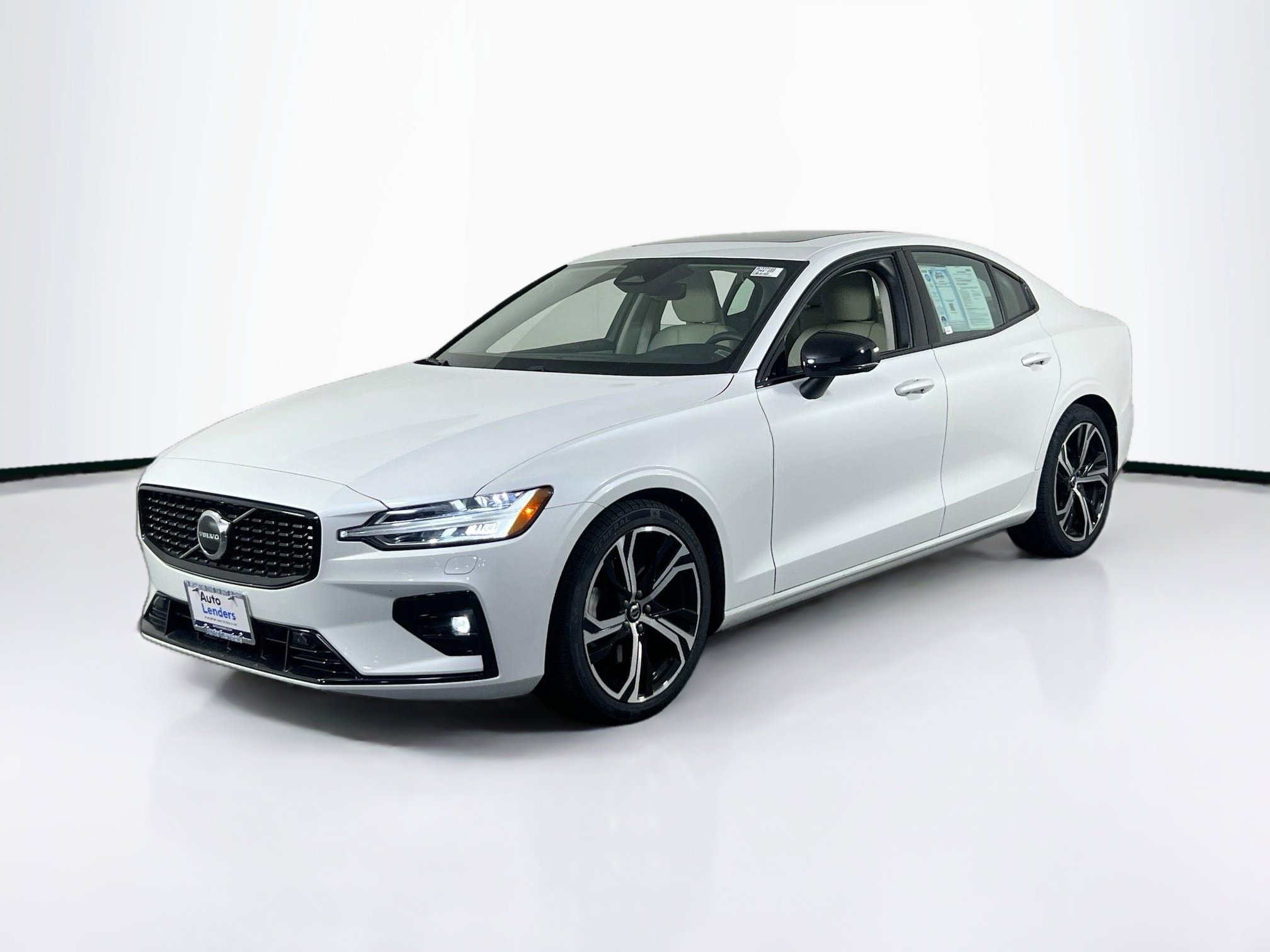 Used 2023 Volvo S60 B5 Core w/ Climate Package image 1
