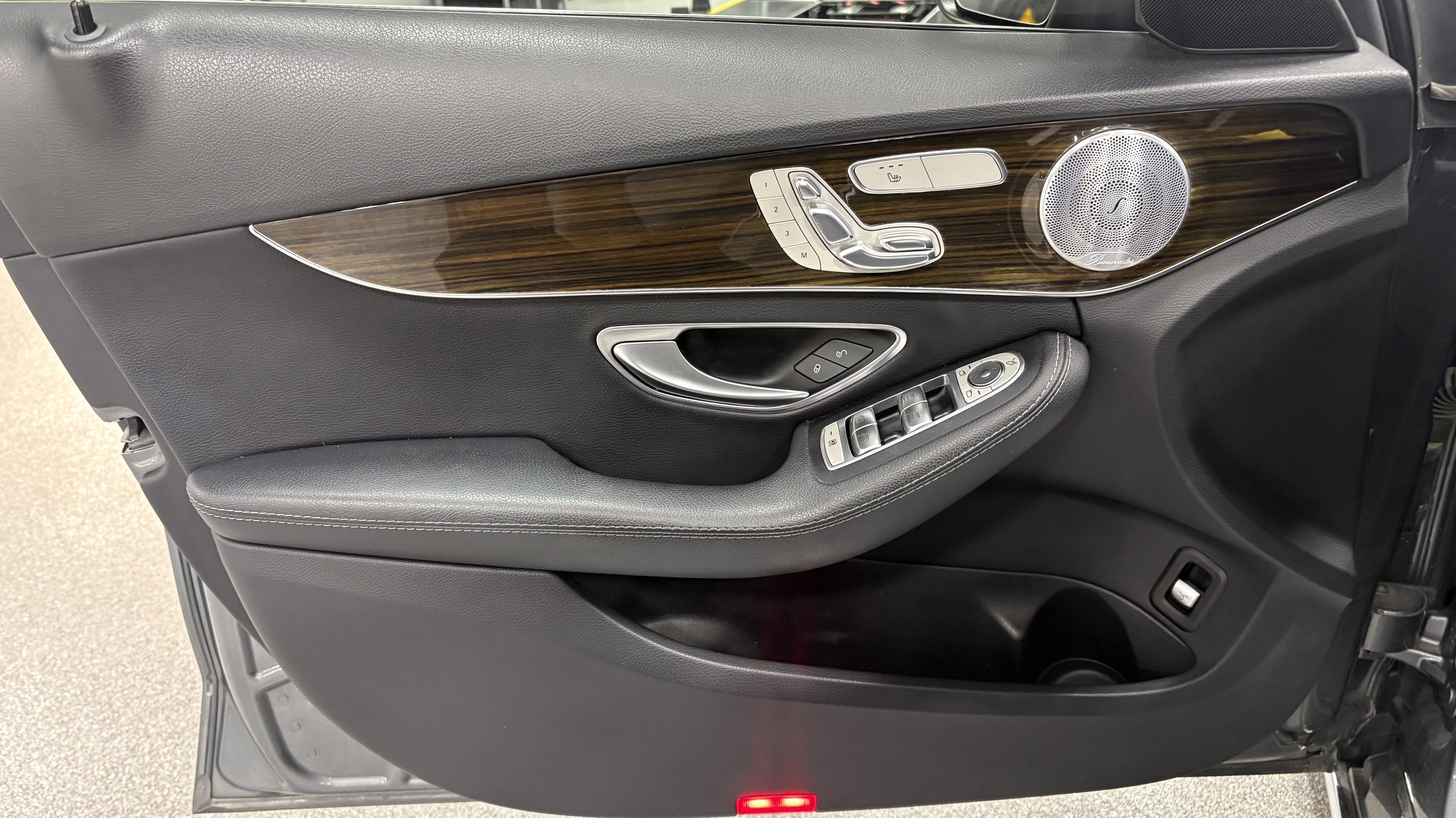 Used 2018 Mercedes-Benz C 300 4MATIC Sedan image 16