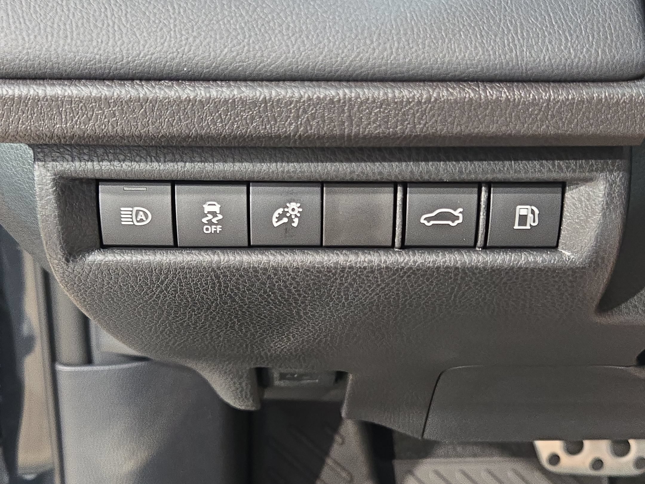 New 2026 Toyota Camry XSE w/ Premium Package FWD image 18