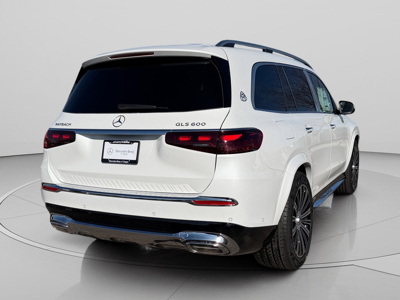 New 2026 Mercedes-Benz Maybach GLS 600 4MATIC image 5