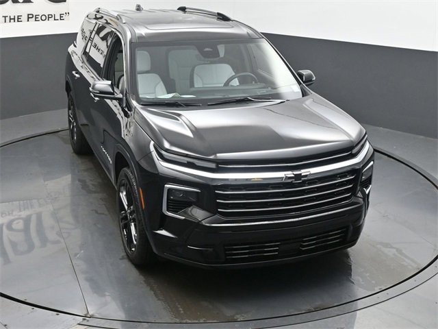 New 2025 Chevrolet Traverse High Country w/ LPO, Floor Liner Package image 26