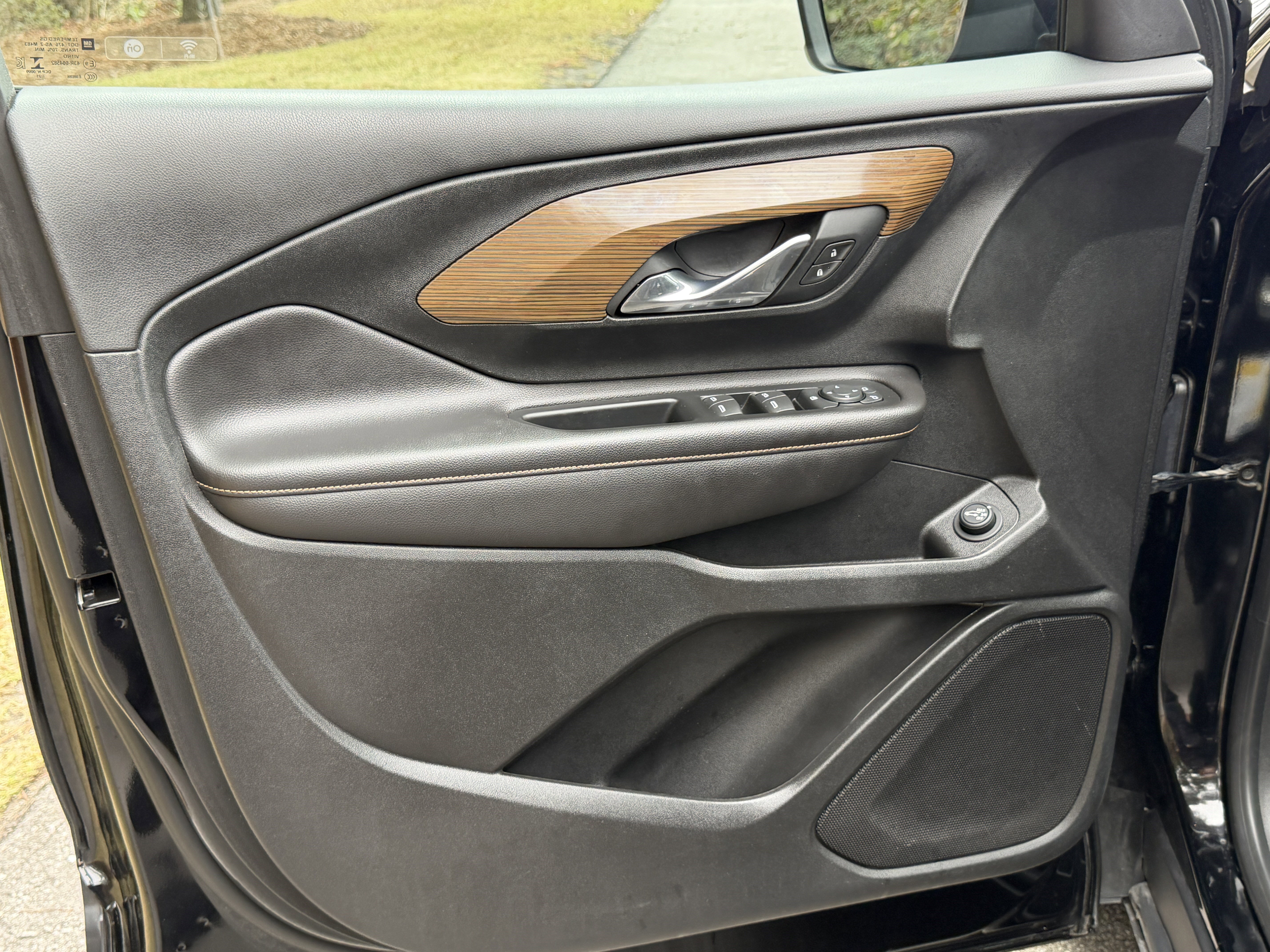 Certified 2021 GMC Terrain SLE w/ Driver Convenience Package image 13