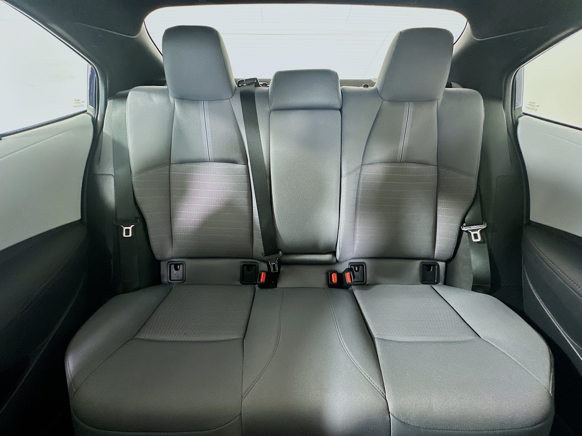 Used 2025 Toyota Corolla SE FWD image 30