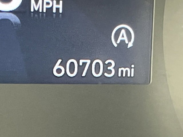 Used 2023 Hyundai Santa Fe SE image 16