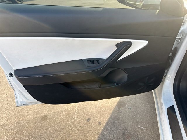 Used 2021 Tesla Model 3 Long Range AWD/4WD image 14