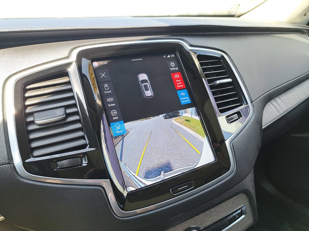 Used 2023 Volvo XC90 T8 Ultimate w/ Protection Package Premier AWD/4WD image 12