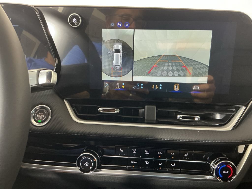 New 2027 Chevrolet Equinox LT w/ Safety and Technology Package AWD/4WD image 19