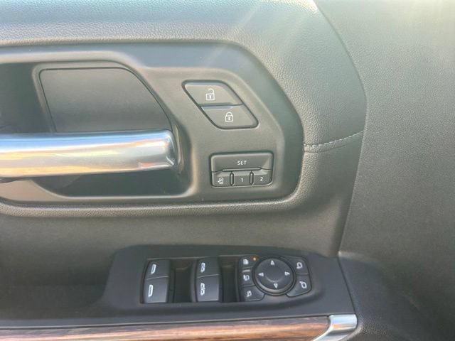 Used 2021 Chevrolet Silverado 3500 High Country w/ LPO, Hitch Package AWD/4WD image 17