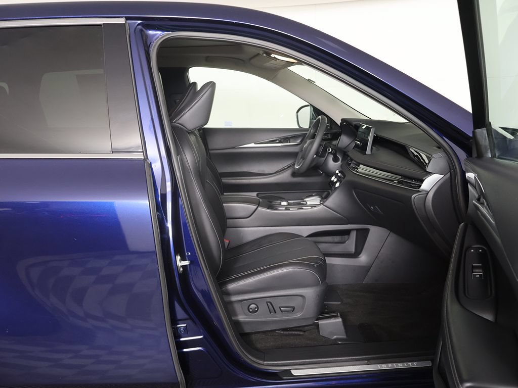 Used 2025 INFINITI QX60 Pure AWD/4WD image 29
