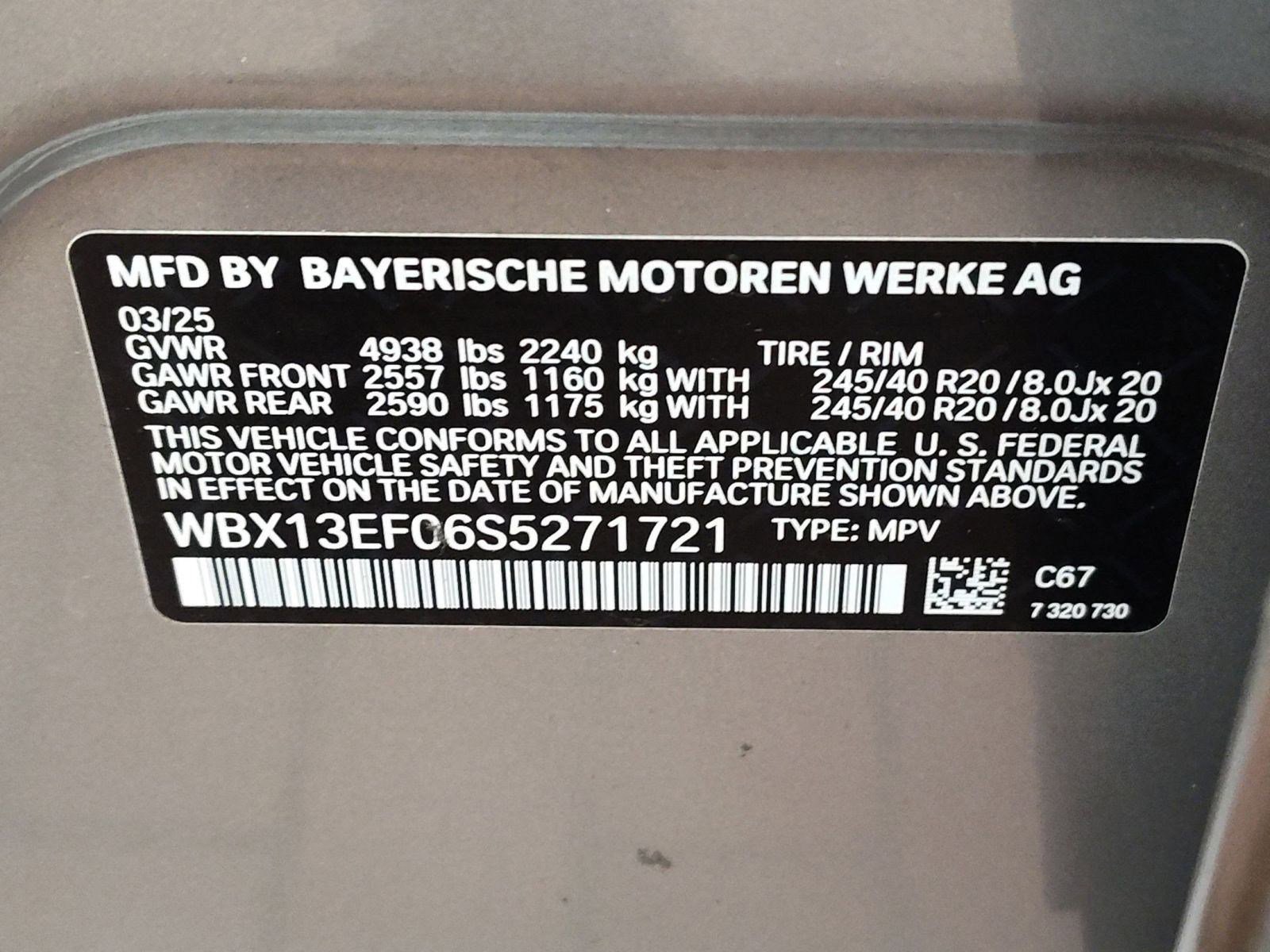 Certified 2025 BMW X1 M35i w/ Premium Package image 17