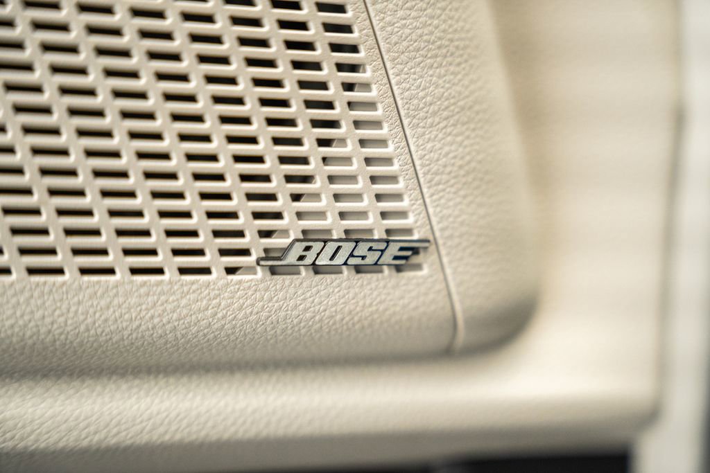 Used 2024 Kia Carnival SX Prestige FWD image 45