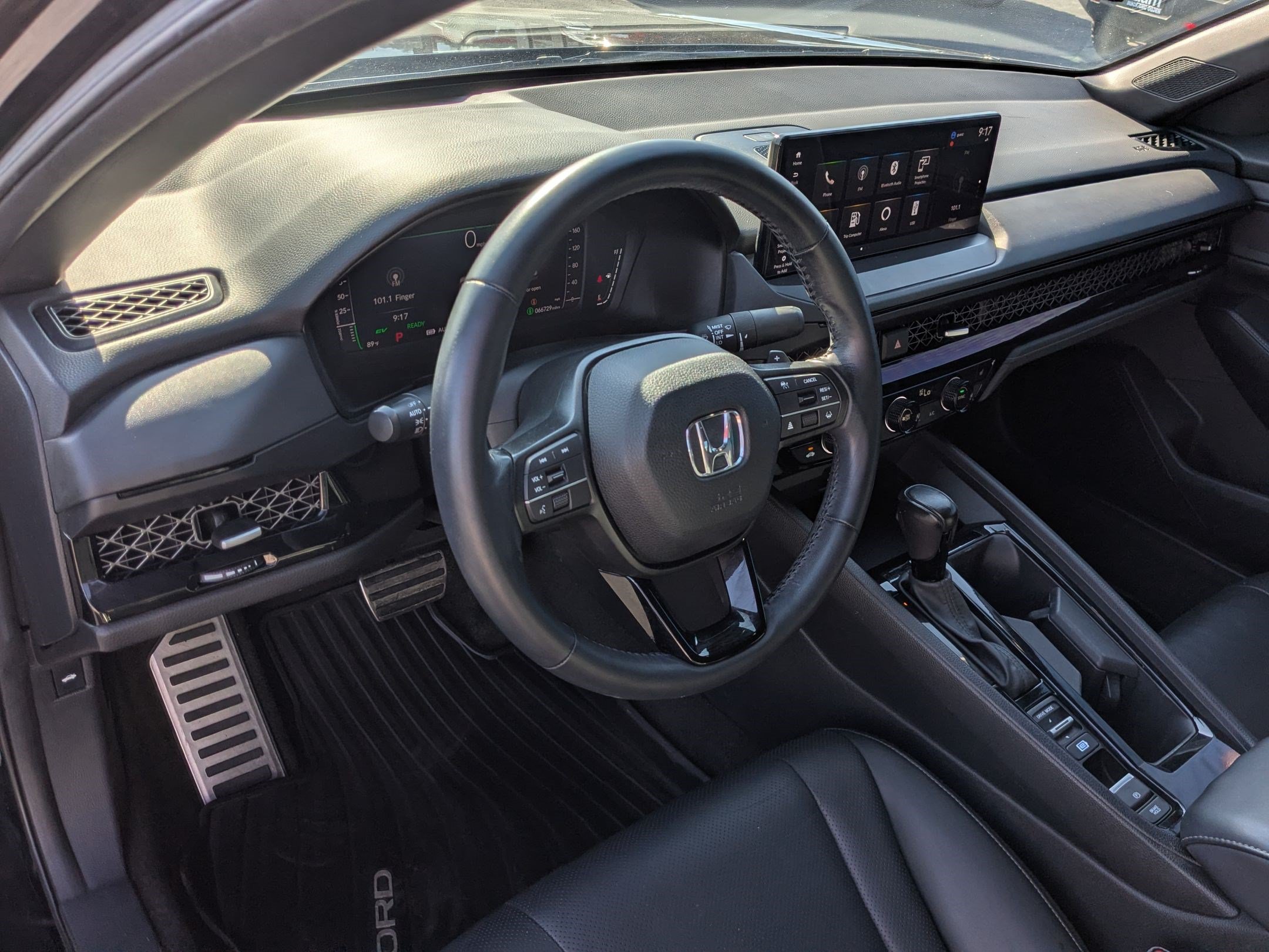 Used 2023 Honda Accord Sport image 16