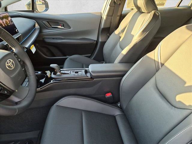 New 2027 Toyota Prius Limited w/ Limited Premium Package FWD image 4