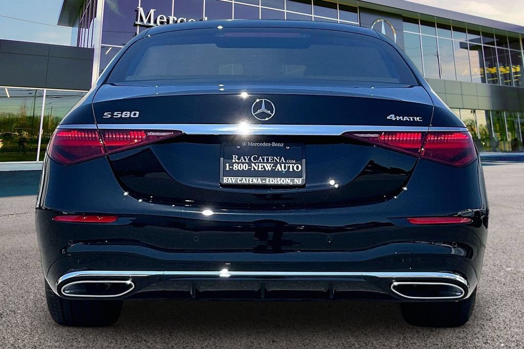 New 2026 Mercedes-Benz S 580 4MATIC Sedan image 3