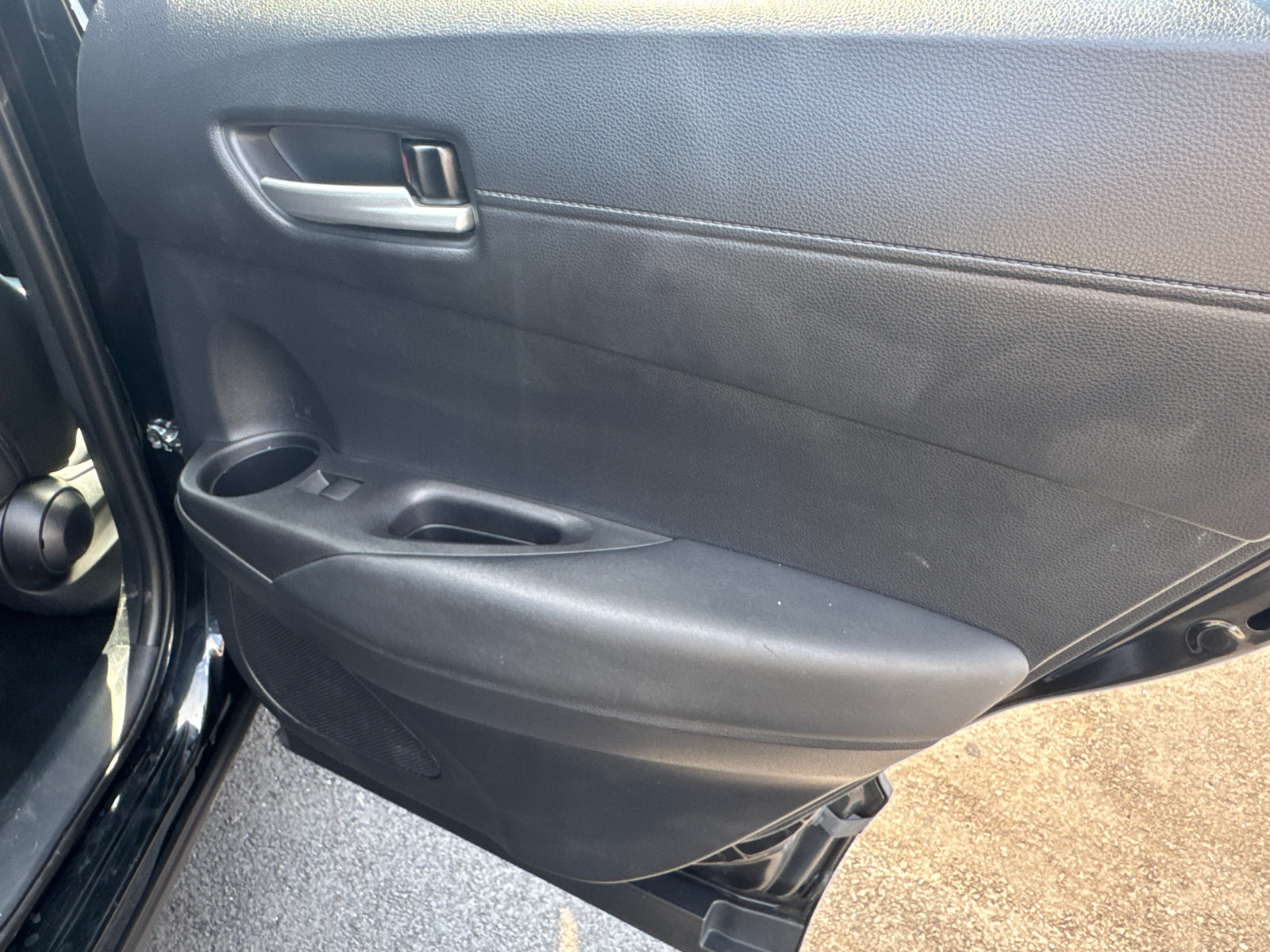 Used 2024 Toyota Corolla Cross AWD Hybrid image 18