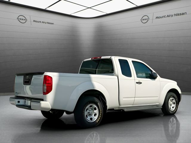 Used 2018 Nissan Frontier S RWD image 4