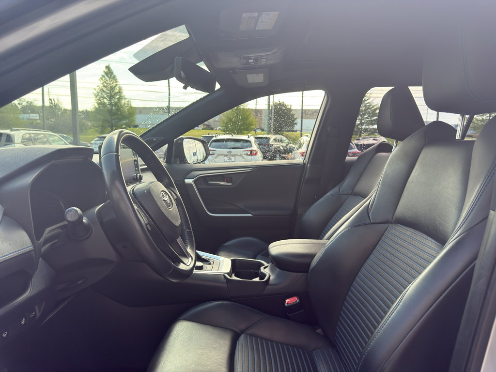 Used 2020 Toyota RAV4 XSE AWD/4WD image 9