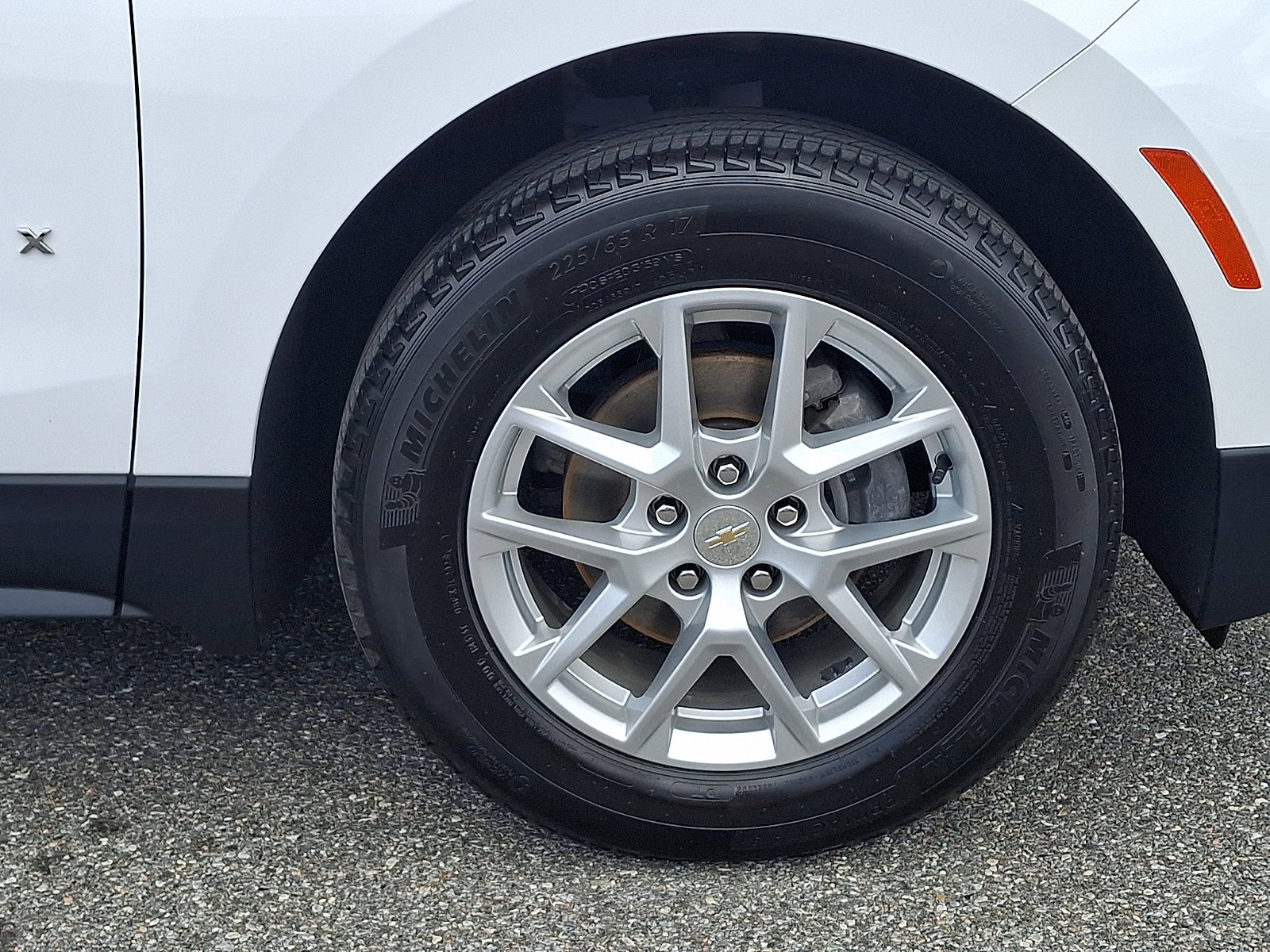 Certified 2024 Chevrolet Equinox LS FWD image 8