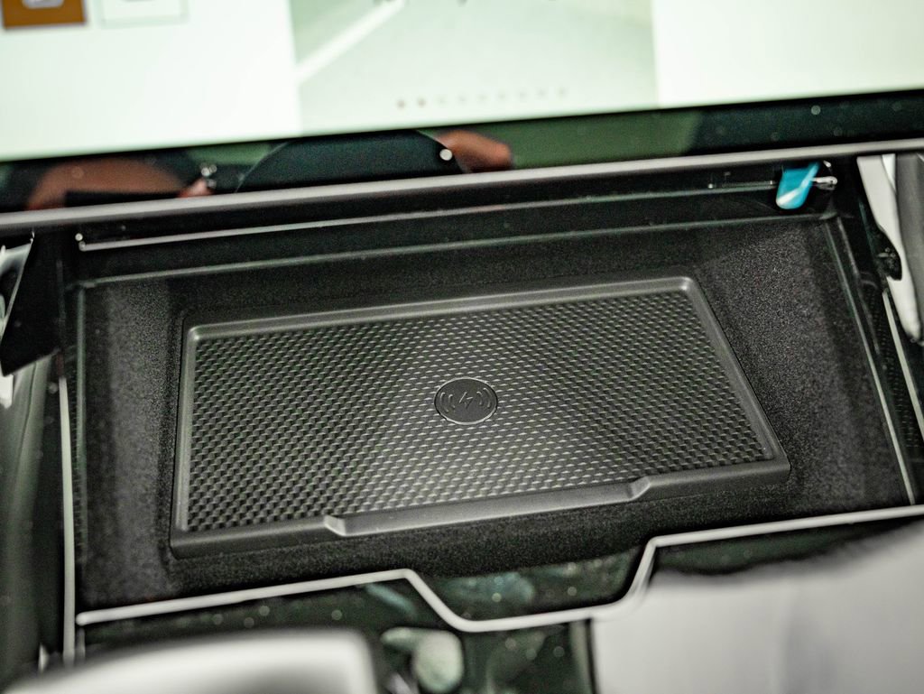 New 2026 Land Rover Range Rover Sport SV image 34