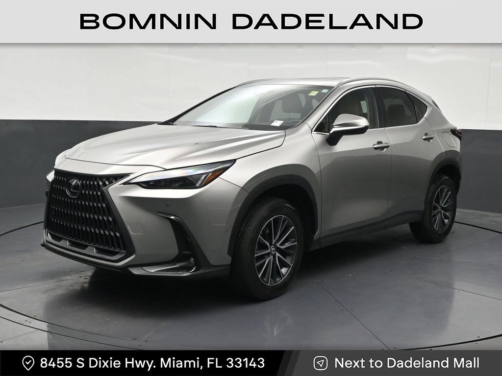 Used 2024 Lexus NX 250 FWD image 1