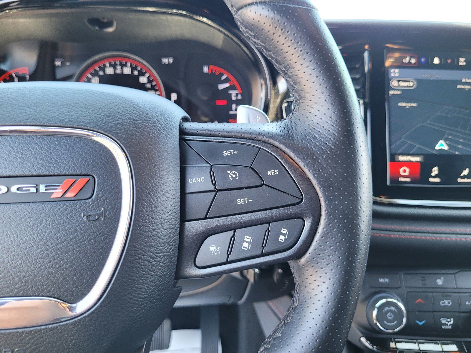 Used 2023 Dodge Durango GT AWD/4WD image 24
