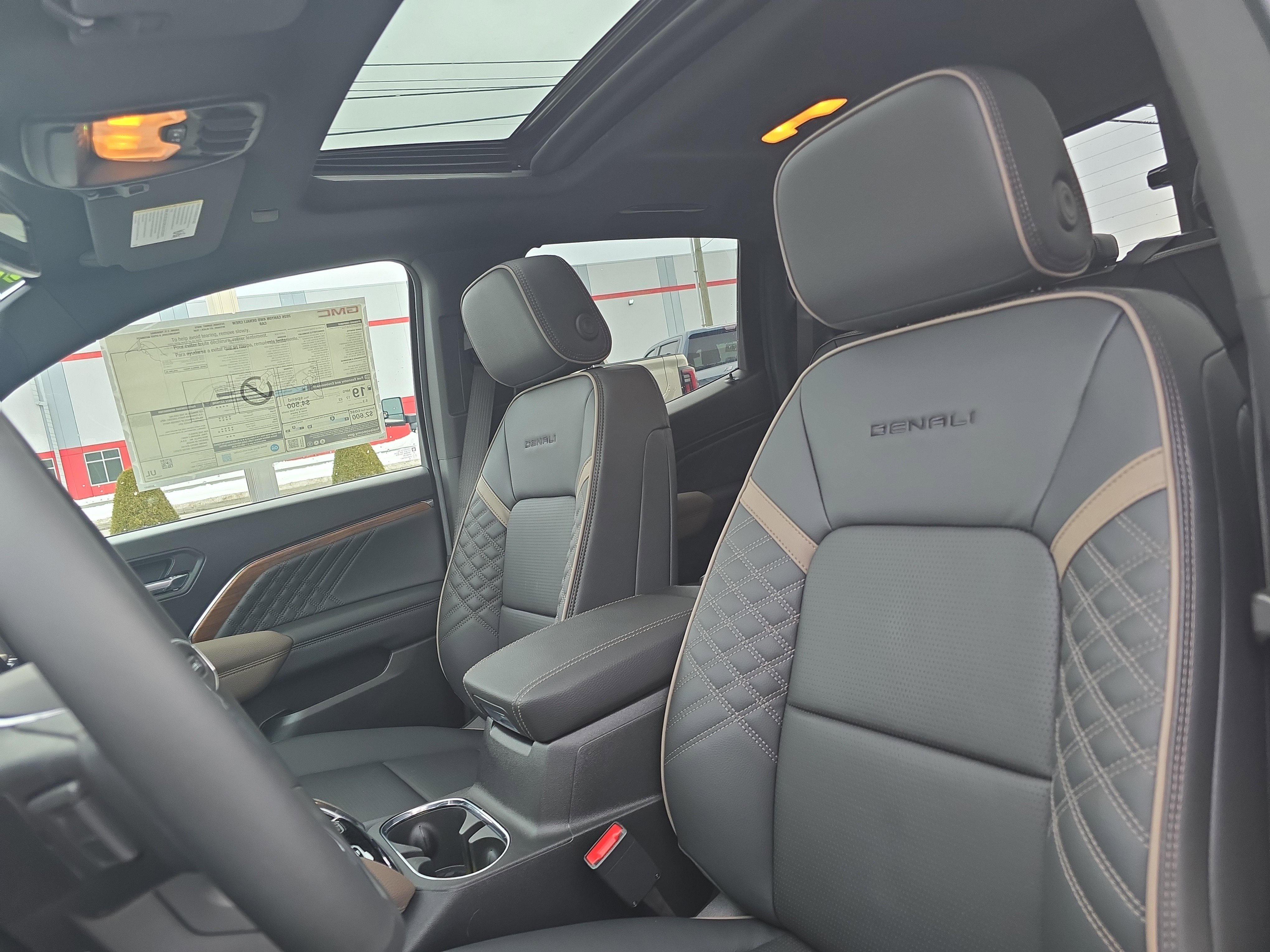 New 2026 GMC Canyon Denali image 11