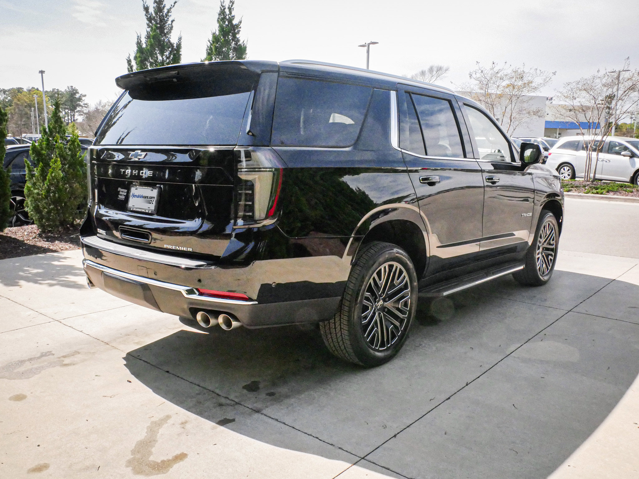 Used 2026 Chevrolet Tahoe Premier w/ Sun And Tow Package image 10