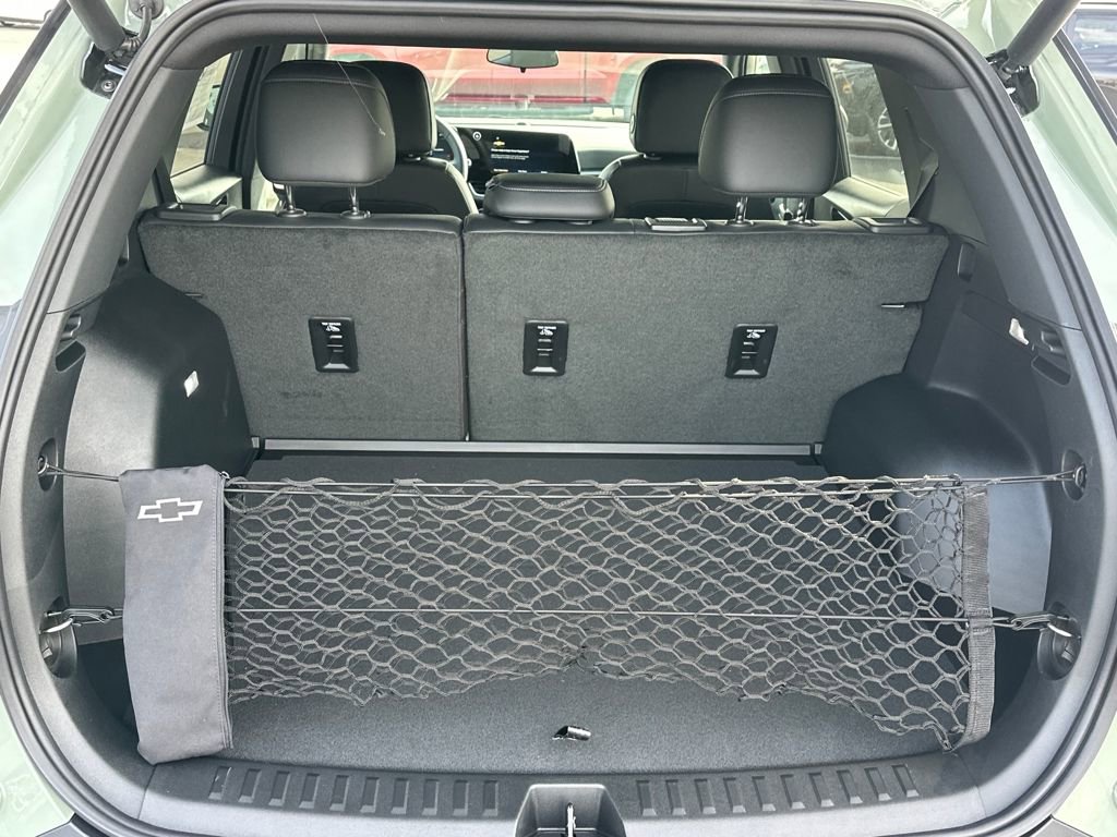 New 2026 Chevrolet Equinox LT w/ Convenience Package II image 10