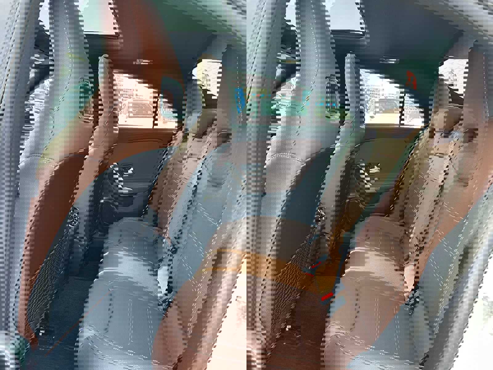 Used 2022 Mercedes-Benz CLA 250 4MATIC image 16