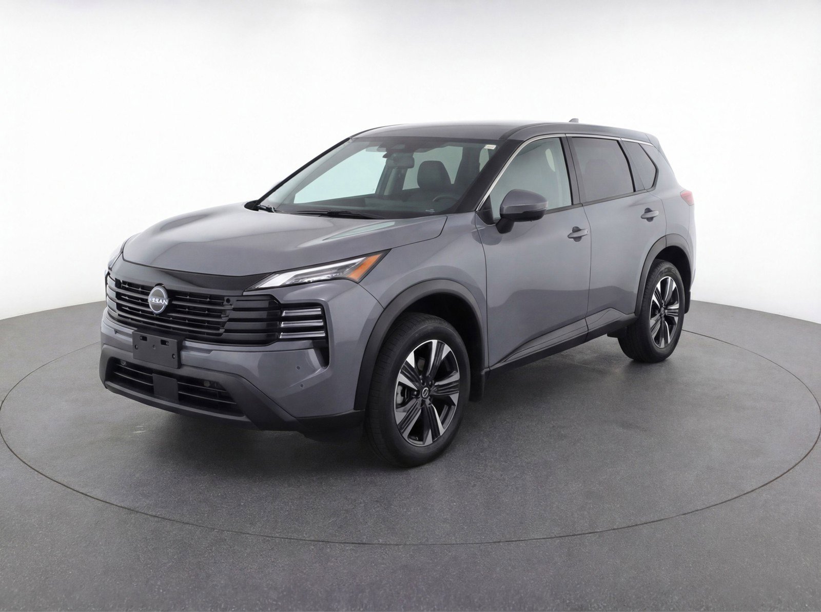 Used 2025 Nissan Kicks SV image 3