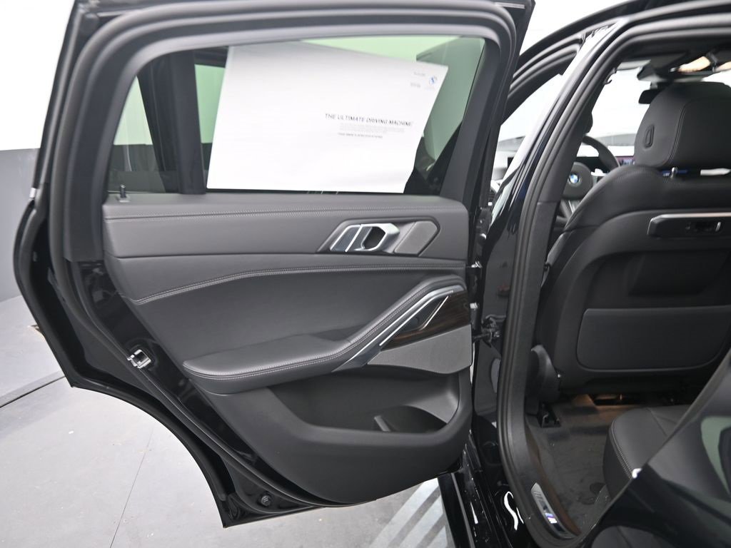New 2026 BMW X6 xDrive40i w/ Premium Package image 32