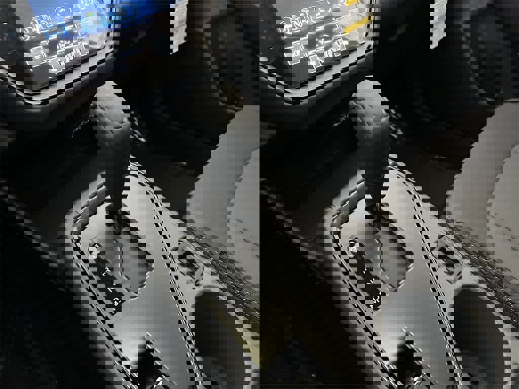 New 2026 Subaru Crosstrek 2.0i Premium image 17