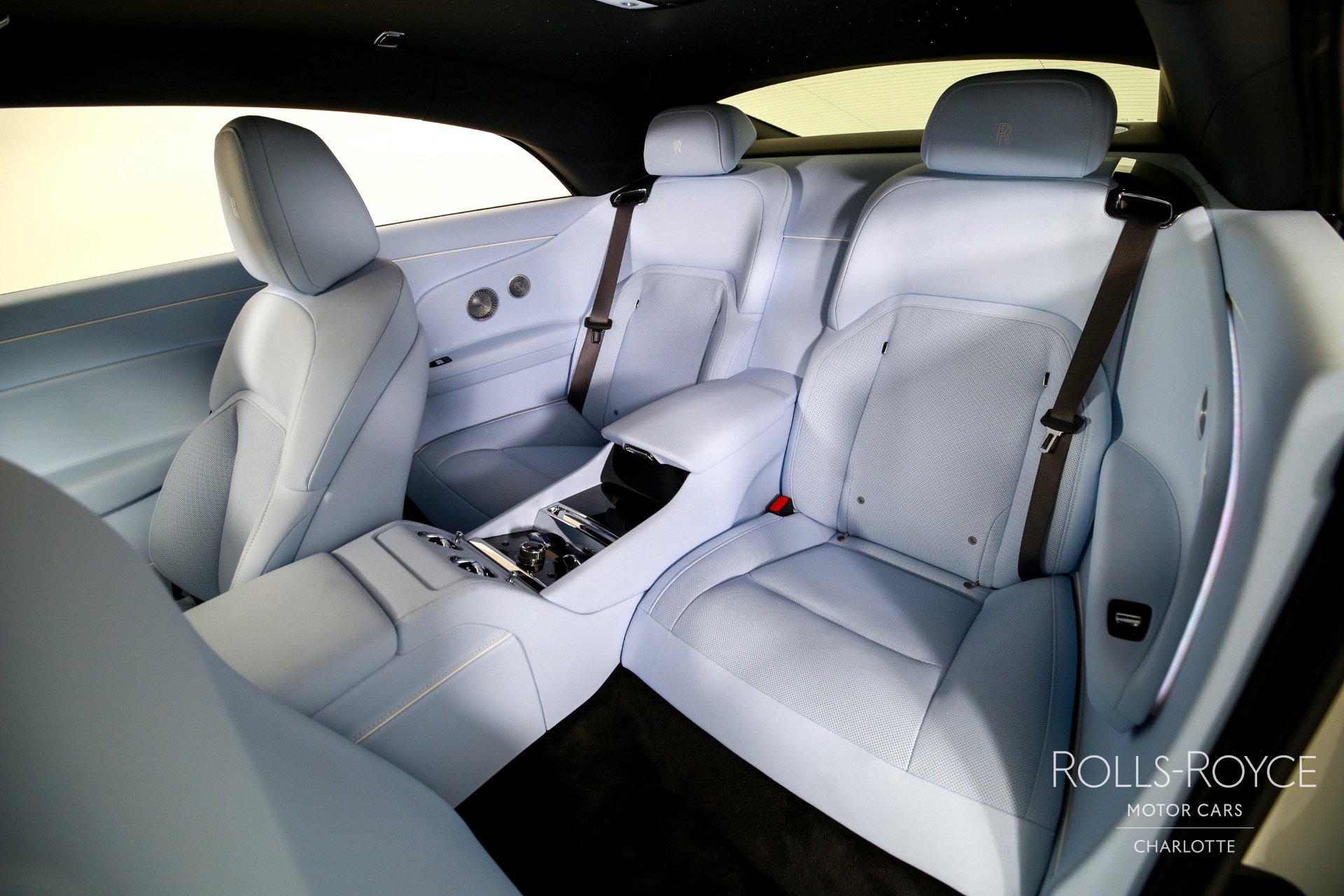New 2025 Rolls-Royce Spectre w/ Spectre Enhancement Package image 18