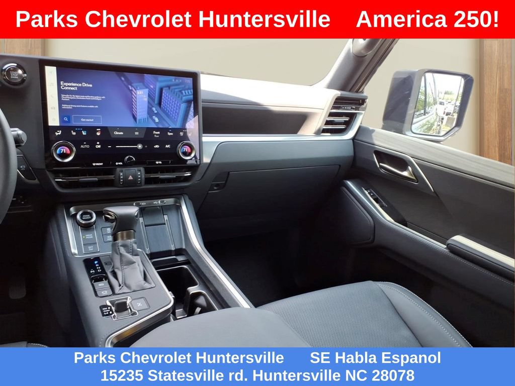 Used 2025 Lexus GX 550 w/ Cold Area Package AWD/4WD image 23