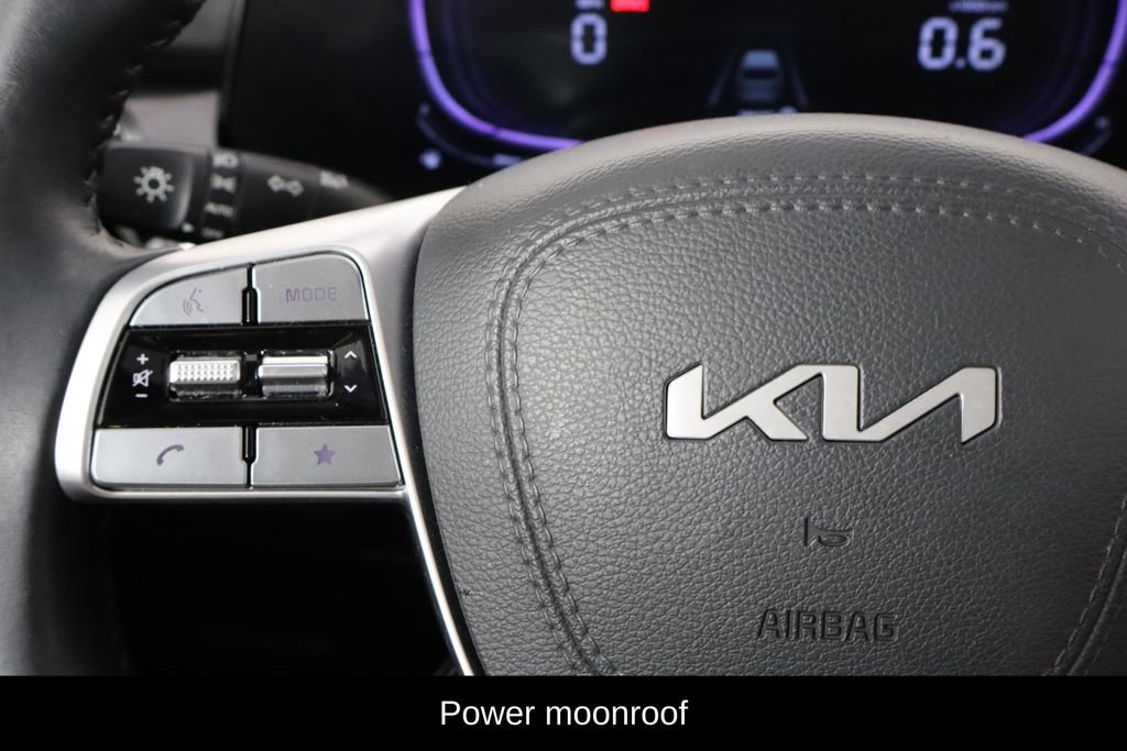 Used 2025 Kia Telluride S FWD image 8