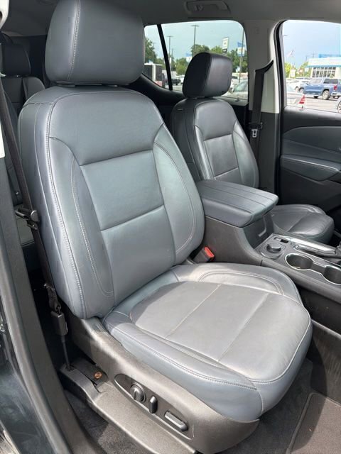 Used 2021 Chevrolet Traverse LT w/ LT Premium Package FWD image 19