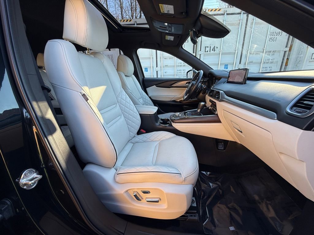 Used 2023 MAZDA CX-9 Signature image 27