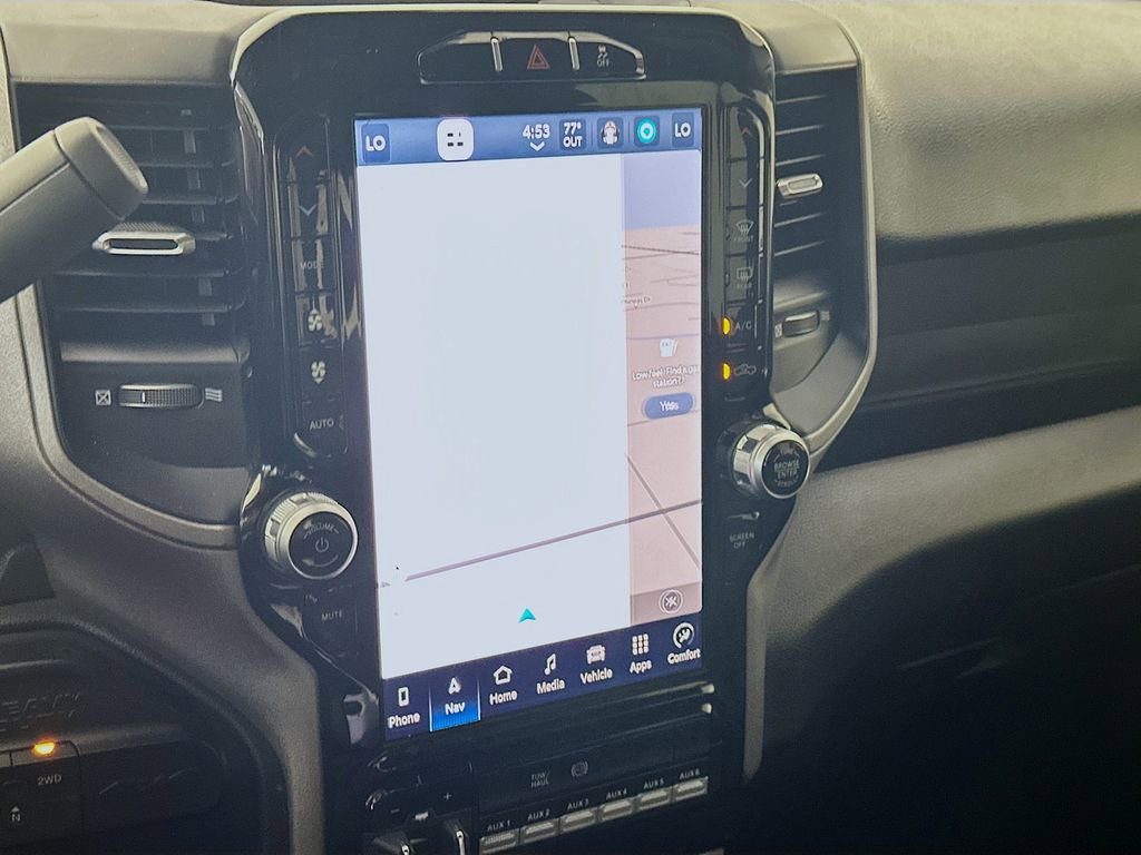 Used 2024 RAM 3500 Tradesman w/ Chrome Appearance Group image 19