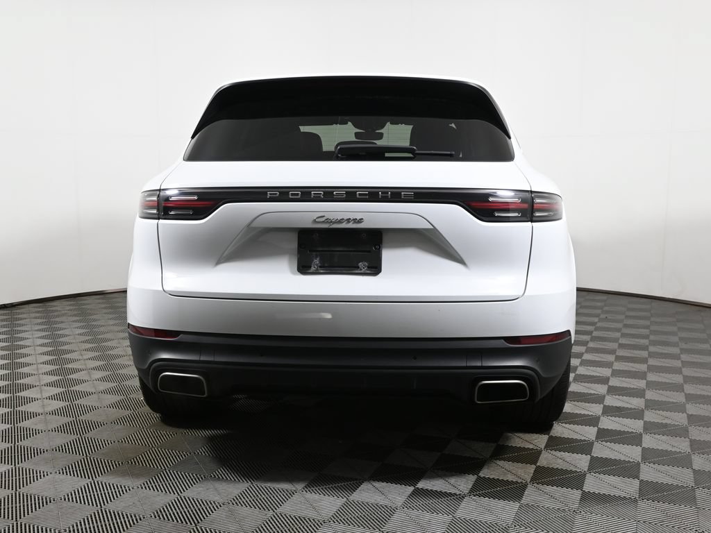 Used 2023 Porsche Cayenne AWD/4WD image 10