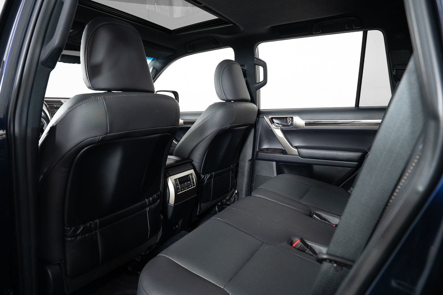 Used 2021 Lexus GX 460 Premium w/ Premium Package image 17