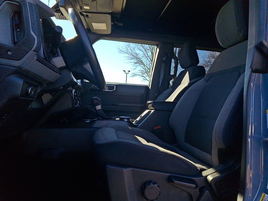 Used 2022 Ford Bronco Big Bend image 13