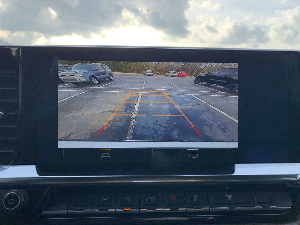 Used 2025 Chevrolet Silverado 1500 LT image 22