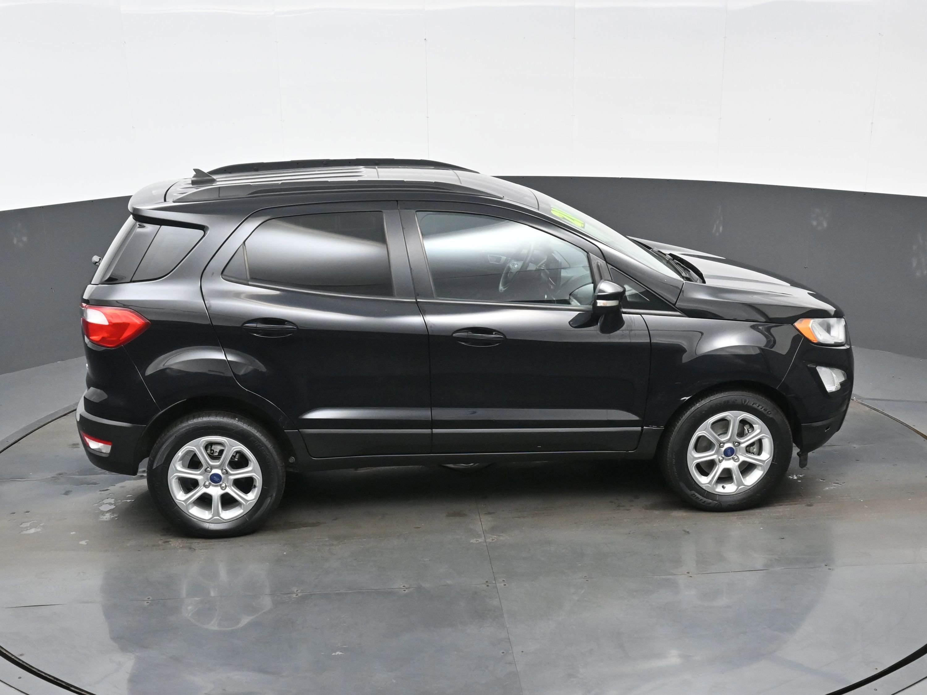 Used 2021 Ford EcoSport SE image 37