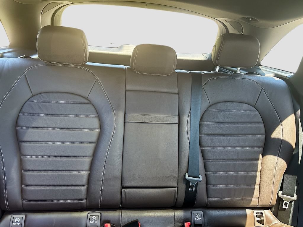 Used 2018 Mercedes-Benz GLC 300 w/ Multimedia Package image 22