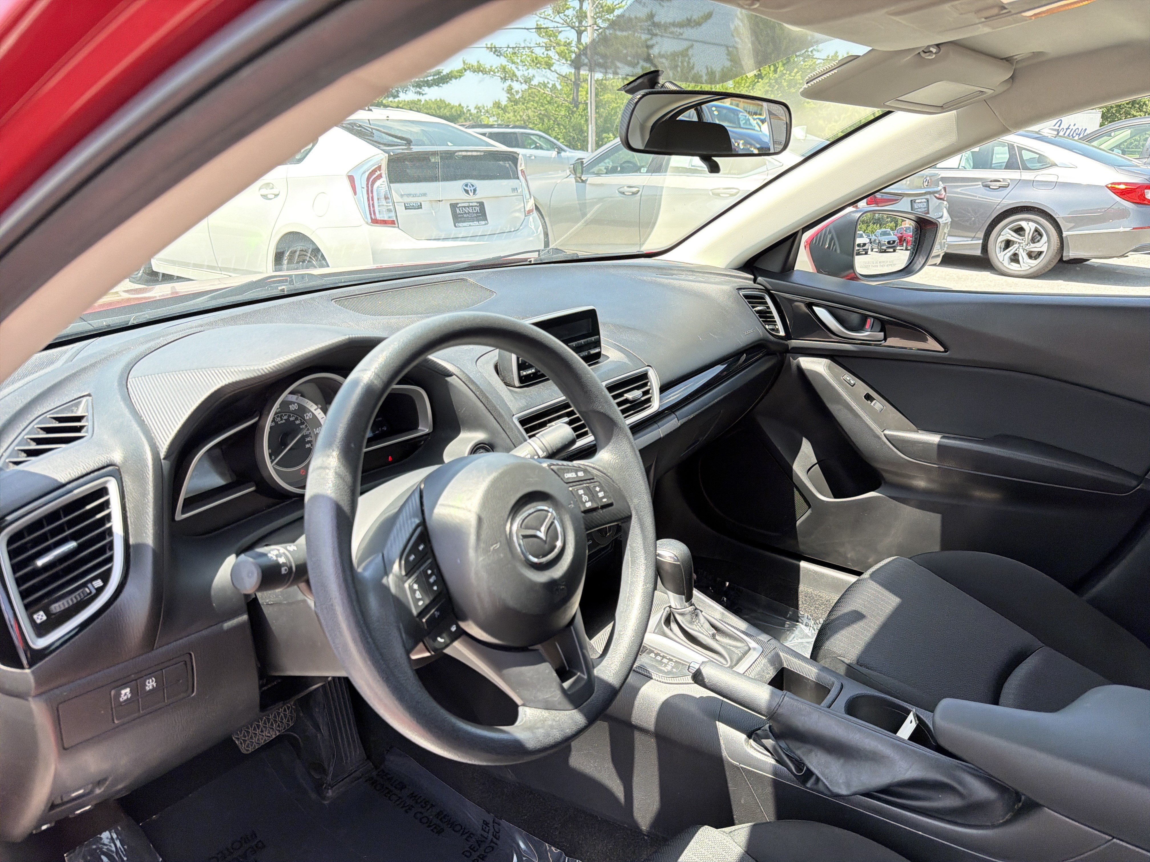 Used 2014 MAZDA MAZDA3 i Sport FWD image 12