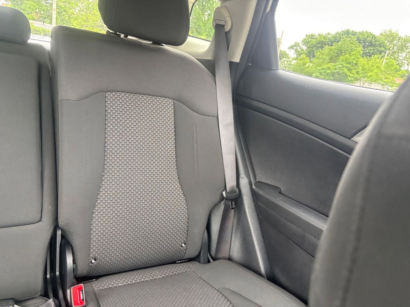 Used 2025 Kia Sportage LX FWD image 35