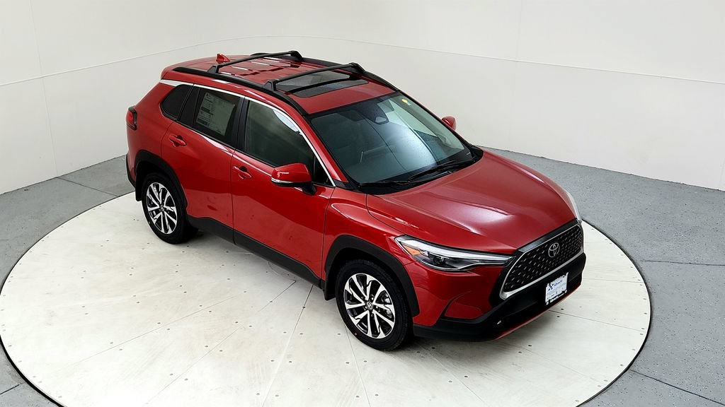 Certified 2023 Toyota Corolla Cross XLE w/ Convenience Package AWD/4WD image 13