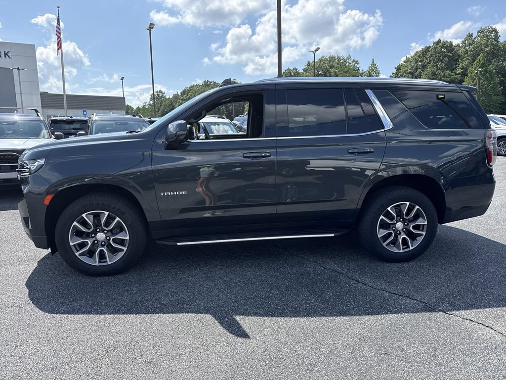 Used 2022 Chevrolet Tahoe LT w/ LT Signature Package AWD/4WD image 4